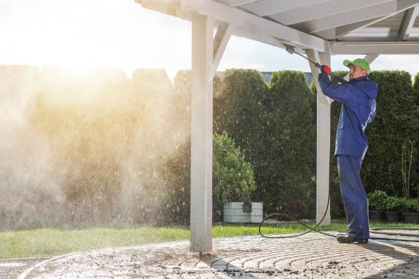 Best Fence Cleaning  in Commack, NY